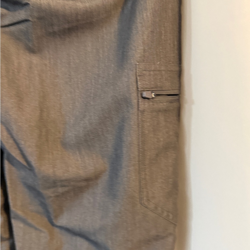 Figs Technical Collection Heather Grey Jogger Scr… - image 7